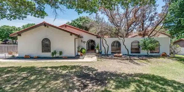 7801 Regatta Court