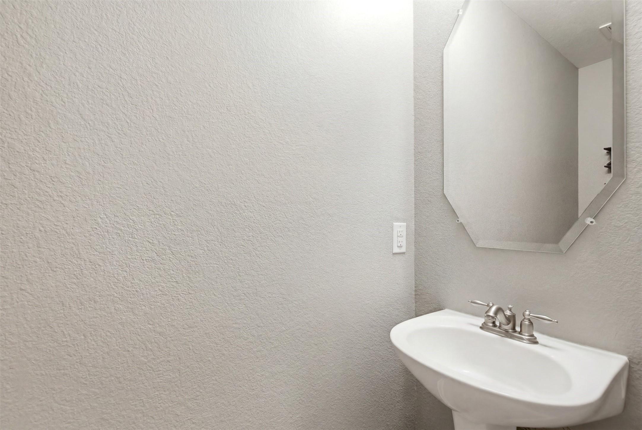 Image 4 Image 4