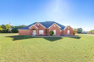 2314 E Emerald Bend Court