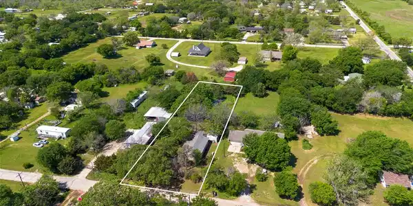 146 County Road 4877