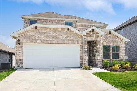 218 Luna Lane
