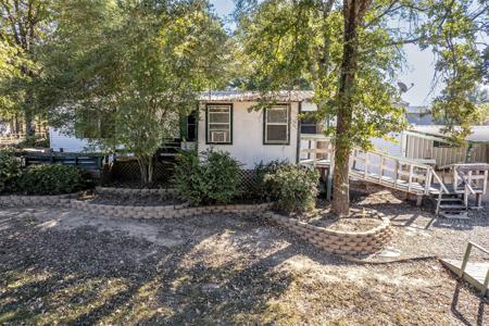 220 Broken Bow Lane