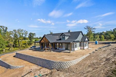 35 Waterview Ln