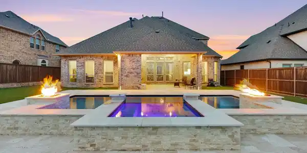 4113 Frontera Vista Drive