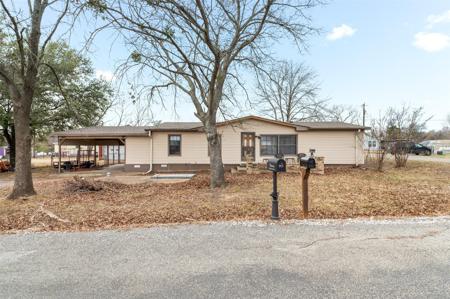 353 Choctaw Drive