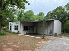 1421 Cooks Corner Road