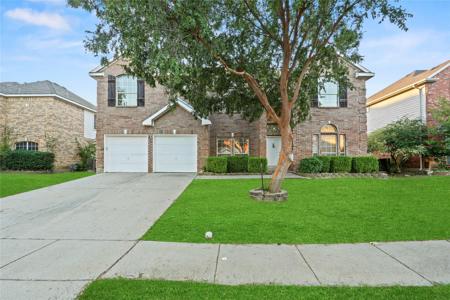 204 Autumnwood Drive