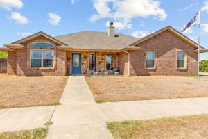 134 Sugarberry Avenue