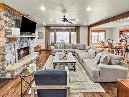1653 Scenic Drive