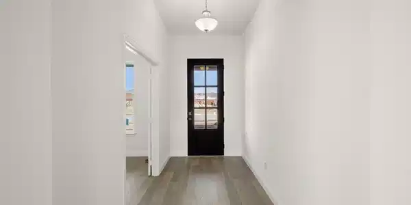 Image 4 Image 4