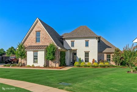 349 Newport Lane