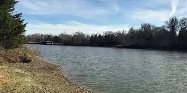 LT 123 Waters Edge Drive Lot 123