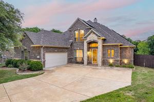 2812 Windy Point Drive