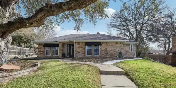 8548 Woodridge Court