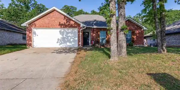 741 Oak Park Drive