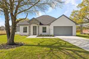 2741 Waters Edge