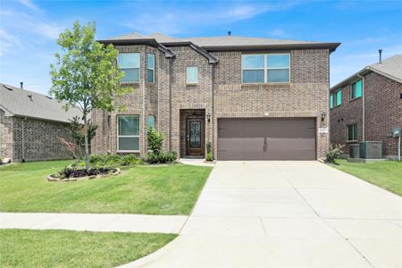 1135 Saddle Ridge Drive