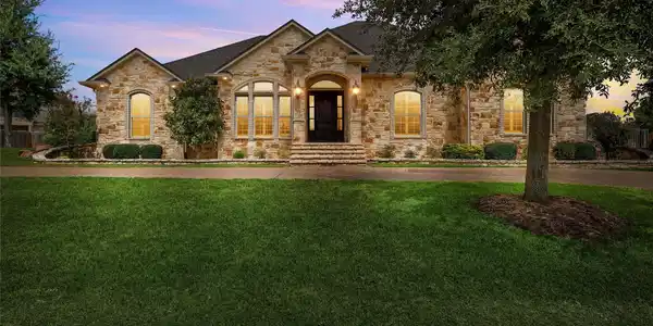 208 Stone Forest Drive