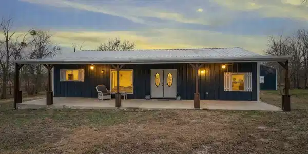 942 SE County Road 2240