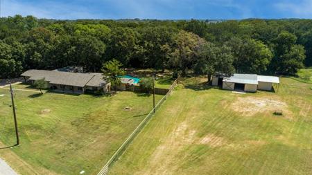 102 Hidden Valley Road