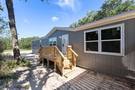 5913 N Oklahoma Trail