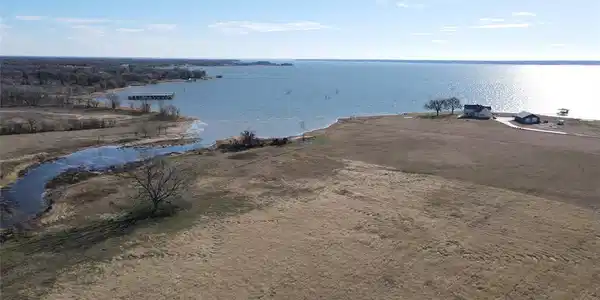 Lot 15 SE CR 2220