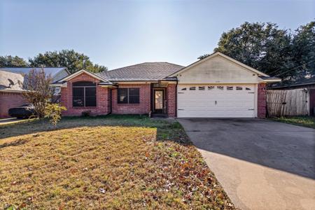 1519 Hayloft Lane