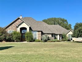 2110 WOOD DUCK Lane