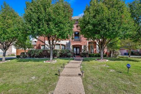 1018 Sparrow Drive