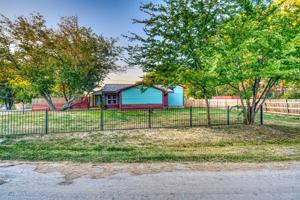7311 Hillside Drive