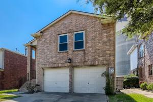 1412 Drake Lane