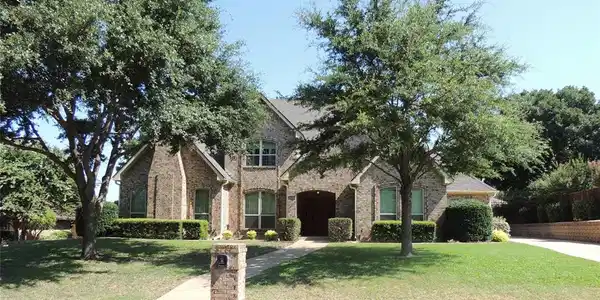 7802 Woodharbor Drive
