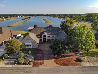 3606 Upper Lake Circle