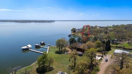 229 Esquire Estates Road