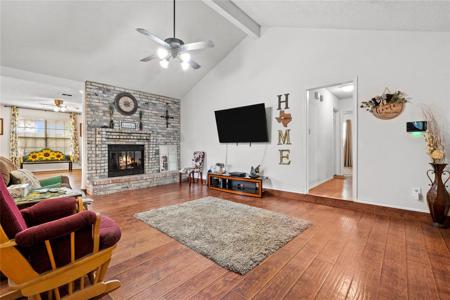 1212 Chaparral Lane