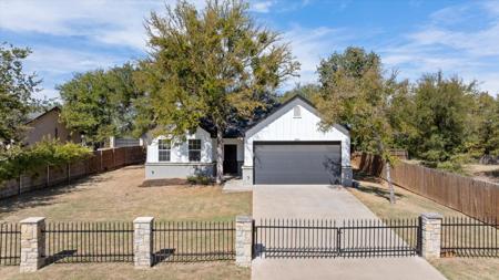 3704 Canyon Road