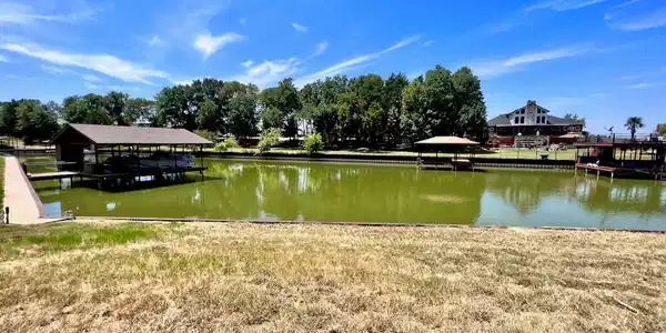 L 439 Waters Edge Drive