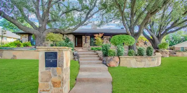 7765 Skylake Drive