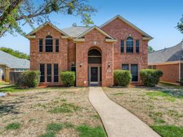 2207 Swallow Lane
