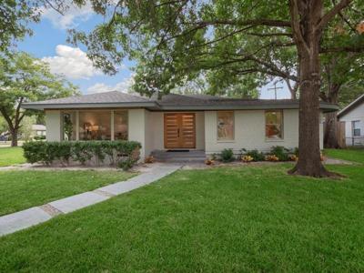 9922 Kilarney Drive