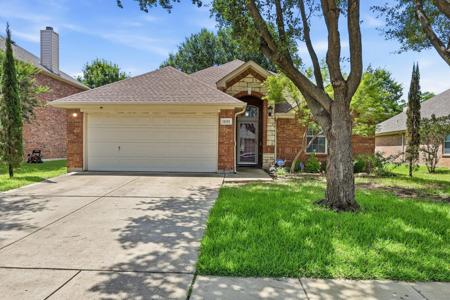 1235 Clearwater Drive