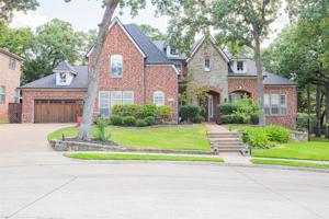 1302 Donaldson Court