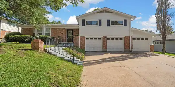 6400 Summit Ridge Drive