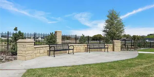 Image 4 Image 4