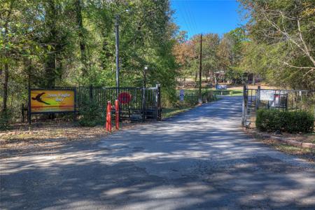 0000 Private Road 5819