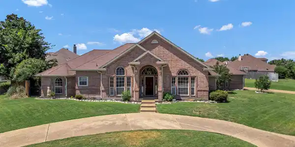 9327 Dosier Cove E