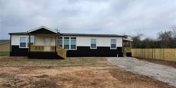 1936 Gale Drive