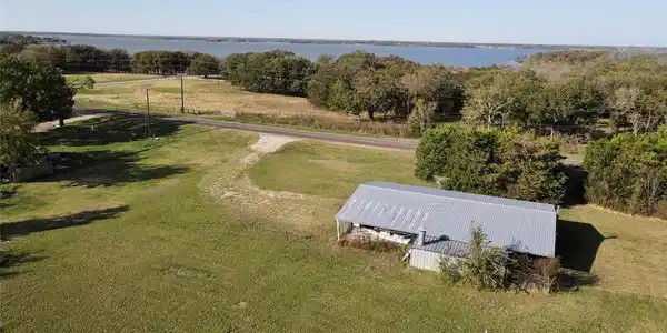 102 County Road 3085