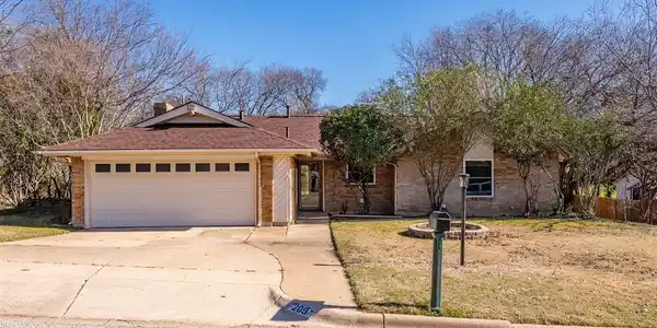 209 Aquilla Drive