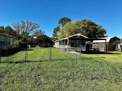 3810 E Port Ridglea Court